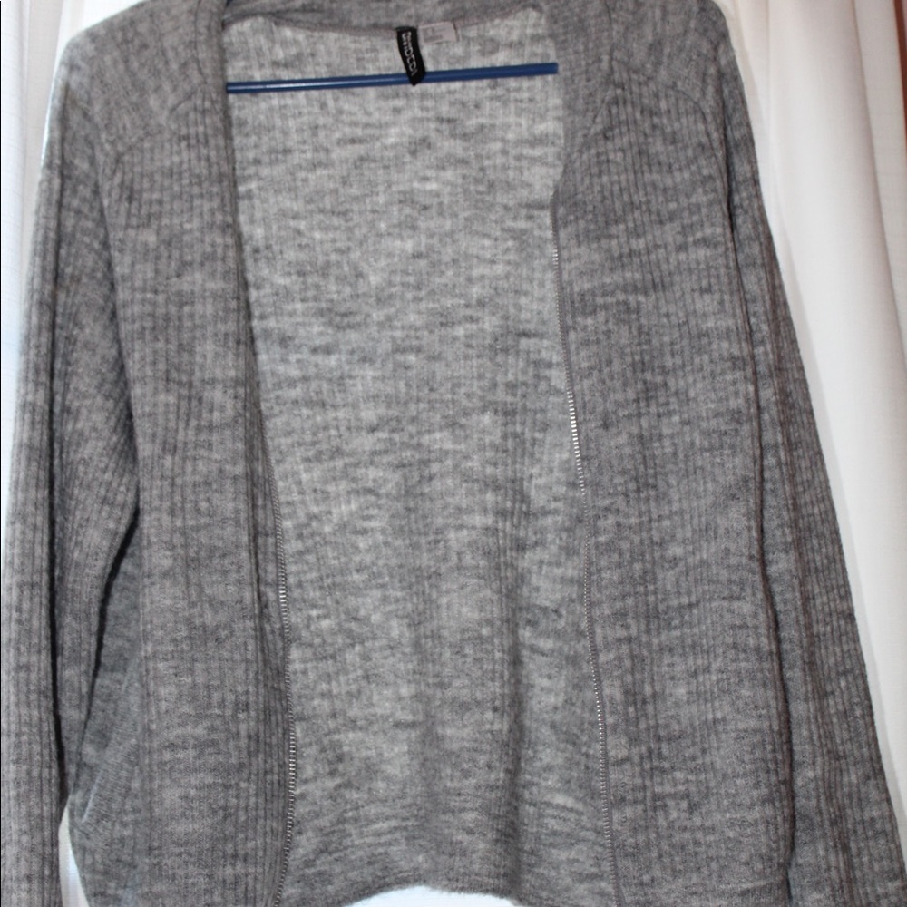 Grey sweater